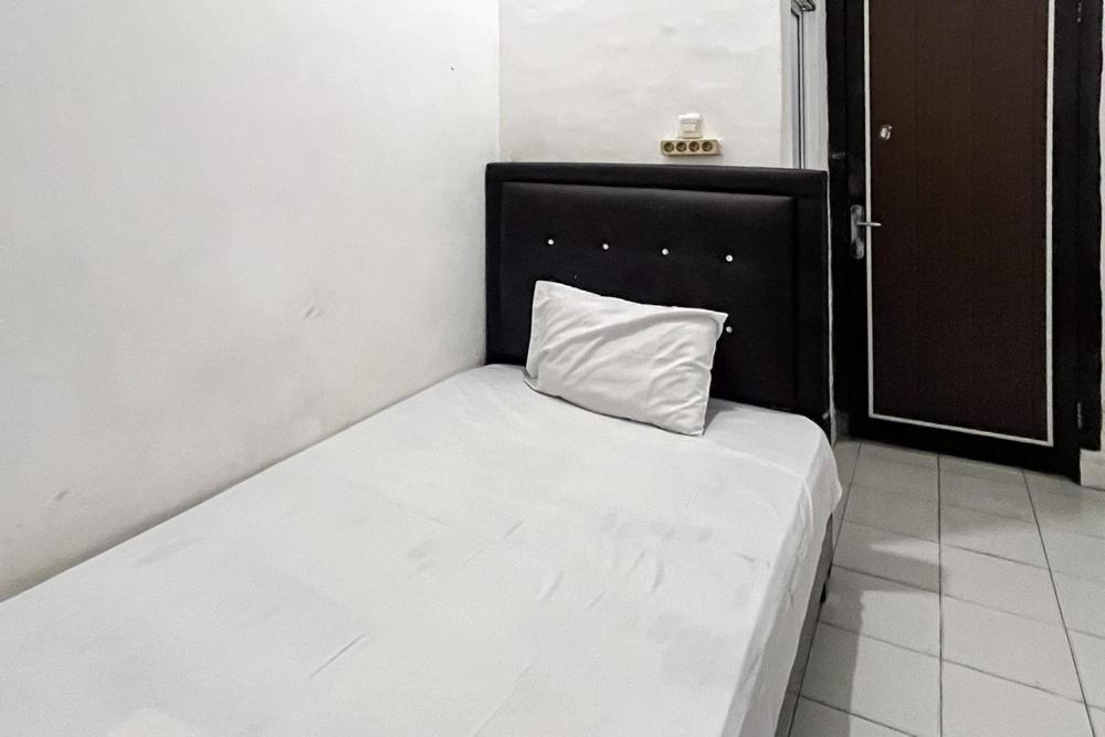 斯波特昂2389教堂99酒店 邦加槟榔 外观 照片